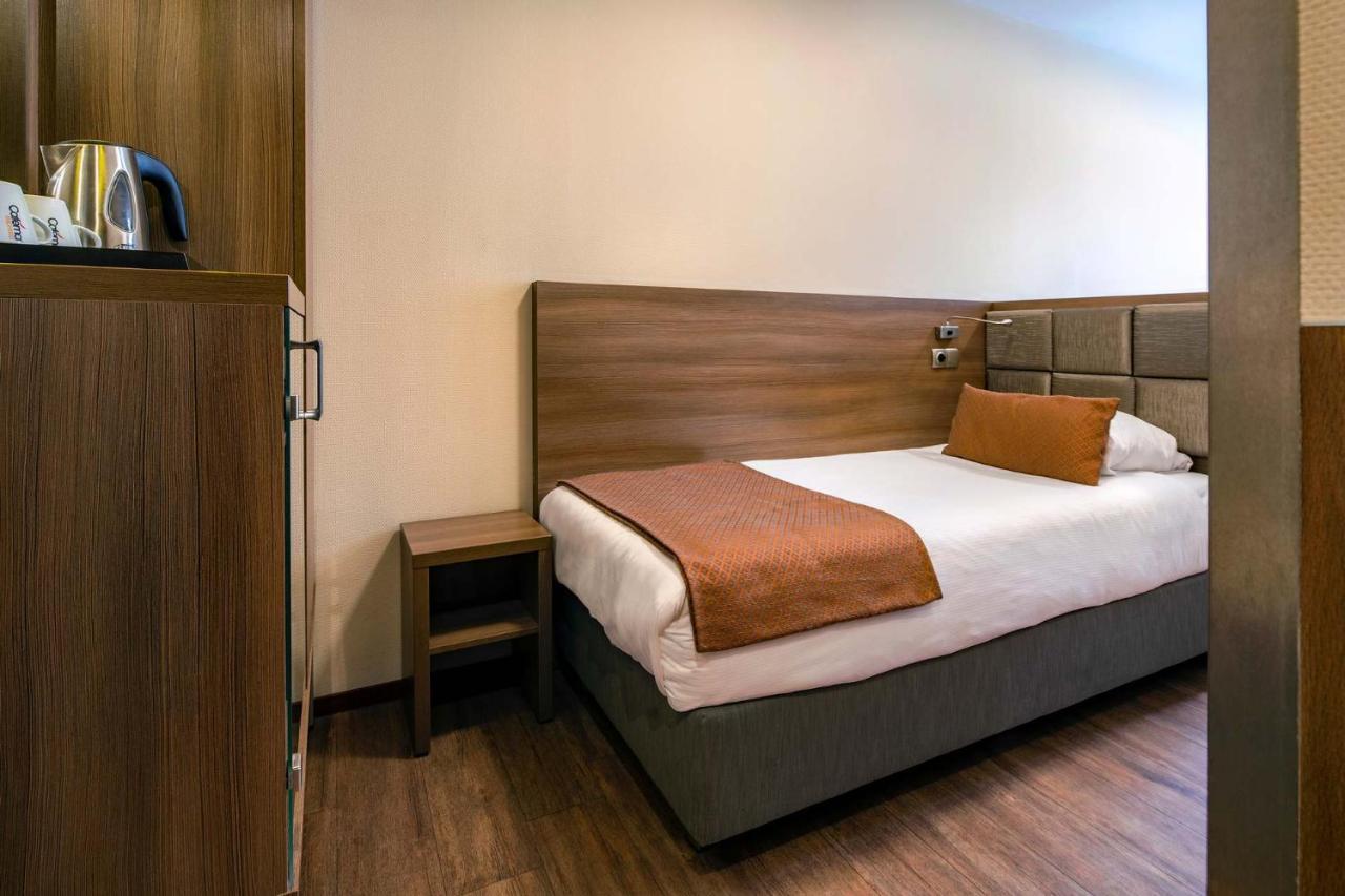 Ozo Hotels Cordial Амстердам Екстериор снимка