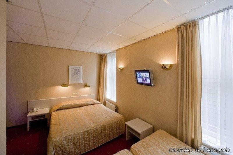 Ozo Hotels Cordial Амстердам Стая снимка
