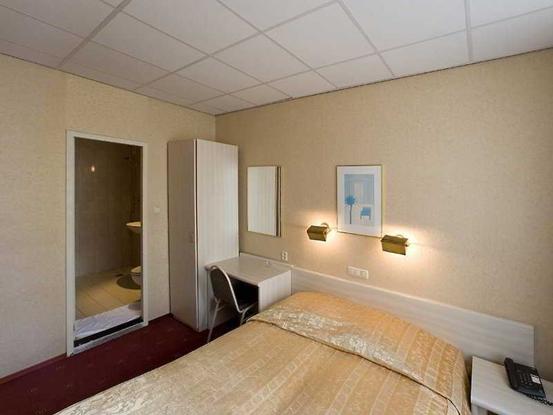Ozo Hotels Cordial Амстердам Екстериор снимка