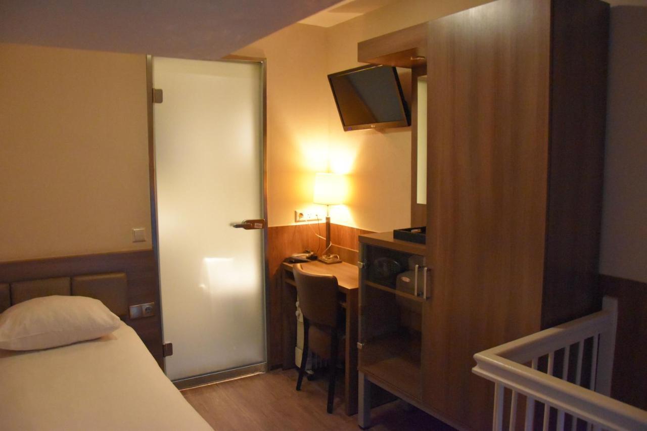 Ozo Hotels Cordial Амстердам Екстериор снимка